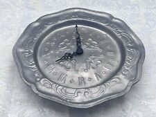 VINTAGE WANDUHR AUS ZINN