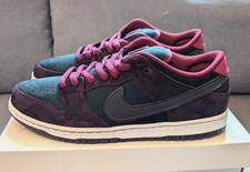 Nike SB Dunk Low x Riot