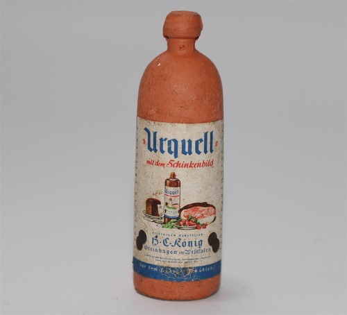 Alte tonflasche urquell mit - tonflasche,
