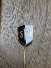 Alte  Anstecknadel Fußball