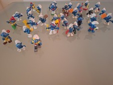 32 STÜCK SCHLEICH Peyo