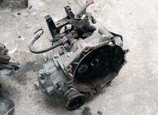 VW polo 9N1 Schaltgetriebe  Getriebe 1.2 Liter 2004 GDP