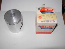 YAMAHA DS7  DS 7  '72  KOLBEN