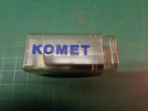 Komet kometric - x,