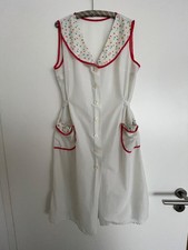 Dederon Kittel Schürze aus der DDR mit Bindebändern, weiß