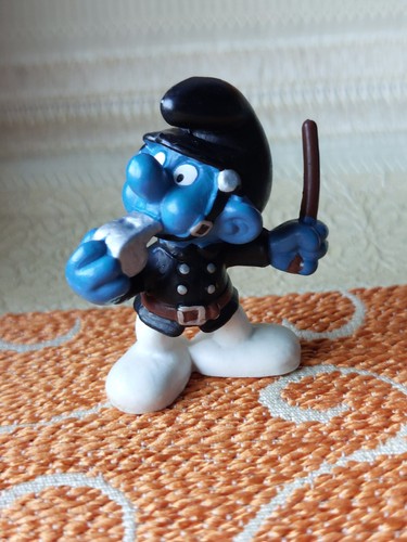 20123 polizist schlumpf - 20123,