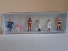 Preiser Passanten in