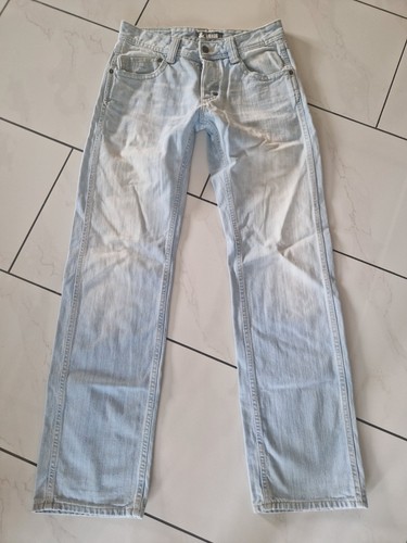 Gepflegte hellblaue - h&m***gepflegte,