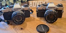 2 Olympus OM-10 Analoge SLR