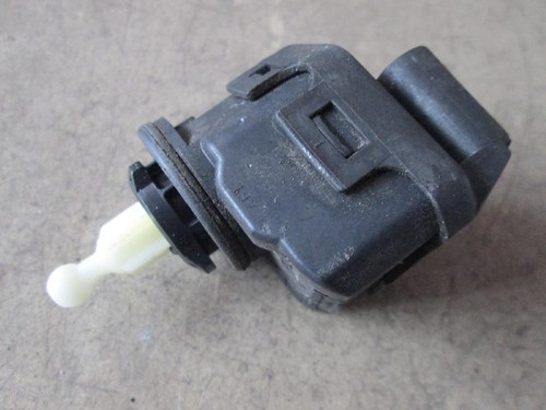 Stellmotor scheinwerfer audi - scheinwerfer,