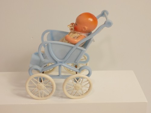 Vintage miniatur kinderwagen - vintage,