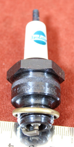 Zündkerze isolator sm18 - isolator, sm18-240
