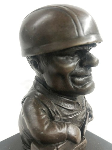 Die roughneck bronze skulptur - roughneck,