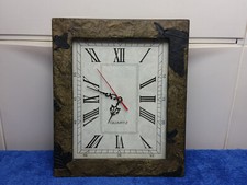 Wanduhr rechteckig mit Quarzuhrwerk