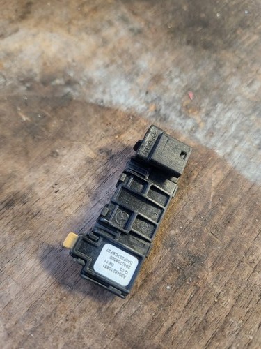 Mercedes w204 w212 regensensor - mercedes,