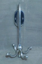 GARDEROBE WAND KLEIDERHAKEN