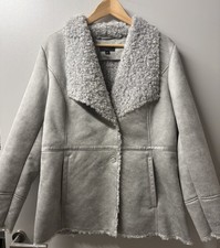 Comma Jacke Cabanjacke Grau Gr. 42 Neu