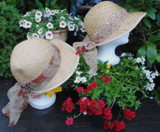 Damen Schirm- Strohhut mit Schleife..Naturfarben..Sommer- Sonnenhut..knautschbar