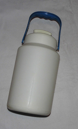 Gut erhaltene plastik - gut,
