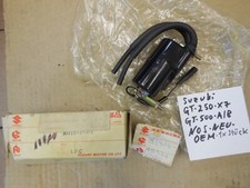 Suzuki GT 250 X7 GT500 GT 500 A B Zündspulenpaar NOS OEM  ignition coil Original