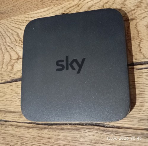 Sky stream puck - stream,