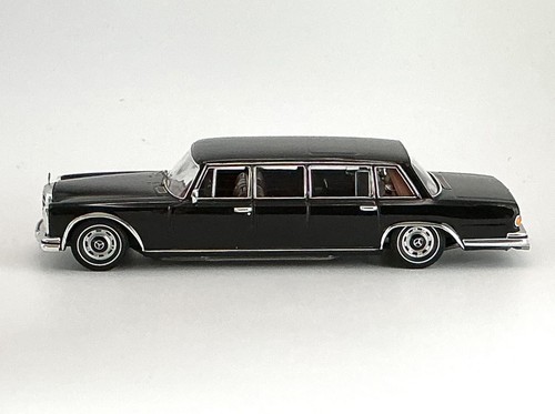 Ixo mercedes benz - mercedes,