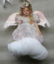 ANHÄNGER - ENGEL AUF WOLKE - PORZELLAN - DREAMY DAYS - E 8145 - BRADFORD EDITION