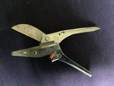 Löwe Lowe Gehrungsschere Winkelschere Leistenschere Rohrschneider Profilschere