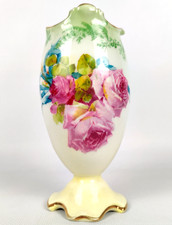 Antike Porzellanvase Royal