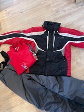 Spyder Skijacke, Skihose und Spyder Skishirt Jungen Winterpaket 140
