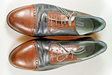 Lorenzo Banfi - zweifarbige Optik mit Lochmuster   EU 46 - sehr wenig getragen