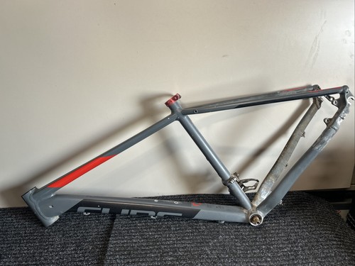 Cube analog cmpt - cube,