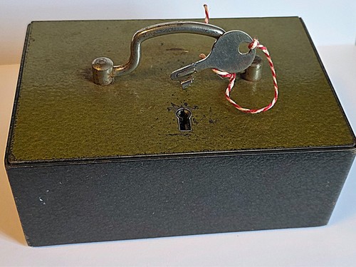 Vintage massive geldkassette - massive,
