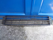 Skoda Fabia Combi 3 NJ5 Stoßstangengitter Gitter vorne Mitte Skoda 6V0853677