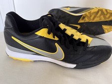 Nike Total 90 T90
