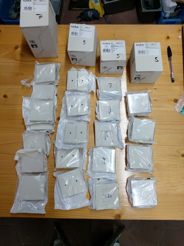 Gira fläche abdeckungen - gira,