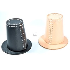 Würfelbecher Knobelbecher