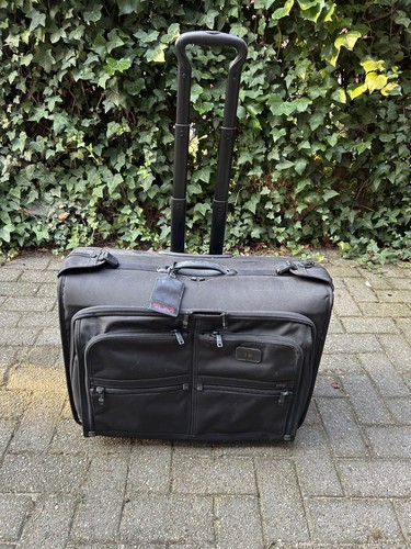 Tumi kleidersack trolley - tumi, –