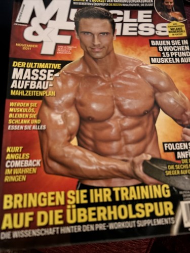 Muscle fitness november 2011 - muscle&fitness,