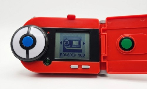 Pokemon 2004 pokedex advanced - pokemon,