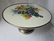 große alte Keramik-Kuchenplatte Tortenplatte mit Fuß Weintrauben bunt 30,5x17cm