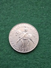 25 New Penc 1977 Queen