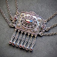 Vintage Kropfkette Tracht