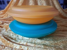 Tupper Junge Welle 2 x 700 ml grün + gelb / Teller Servierschalen Schüssel