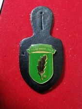 Brustanhänger