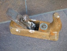 sehr alter Hobel - ULMIA -