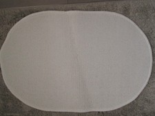 IKEA  Badematte Badteppich Duschvorleger creme weiß oval  Mikrofaser 44x65 cm