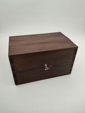 Altes Holzkästchen Triebnietmaschine Vintage gut erhalten Schatulle Upcycling 