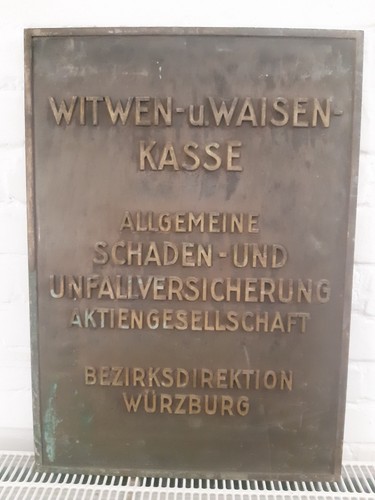 Altes bronze tafel witwen - altes,