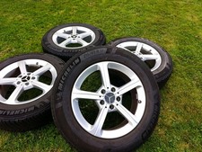 1 SATZ ORIGINAL MERCEDES ALUFELGEN + WINTERREIFEN 17"  MERCEDES GLA 247/GLB 247